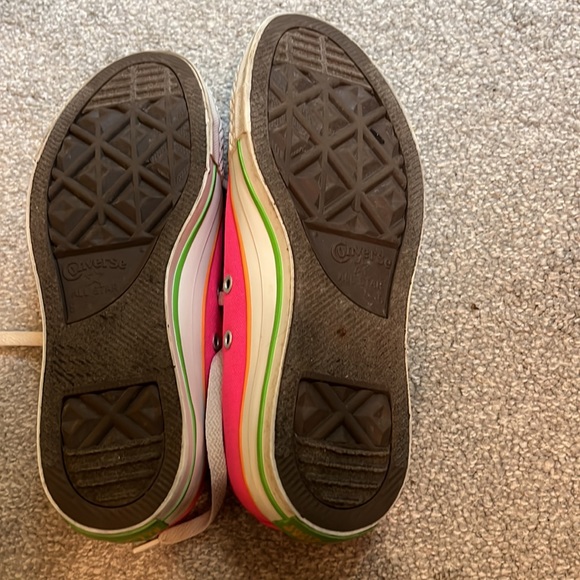 Converse low top neon sneakers size 37.5 - Picture 3 of 4